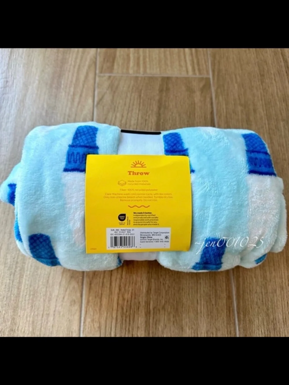 Ice Cream Cone Plush Throw Blanket Blue/White Summer Decor - Target